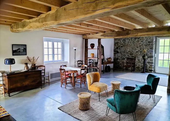 Maison Basque De Charme Avec Piscine * Souraïde